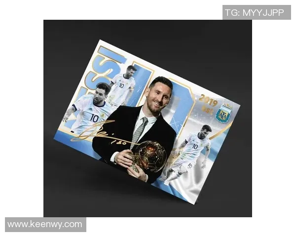 围绕国足球星名信片收藏价值与历史意义的深度探索 围绕国足球星名信片收藏价值与历史意义的深度探索