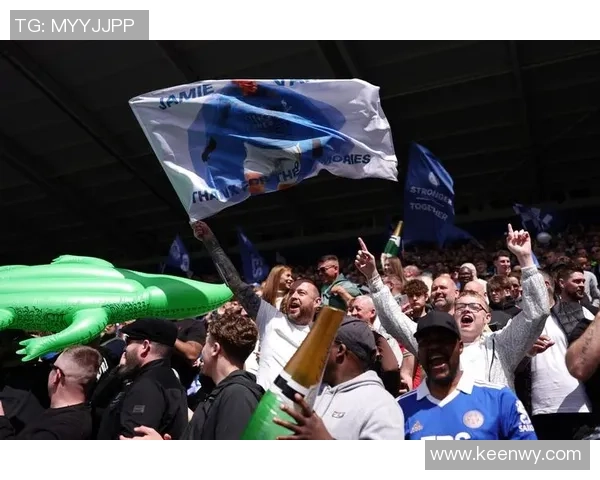 夜场坠落的足球明星从巅峰到低谷的沉浮人生揭秘