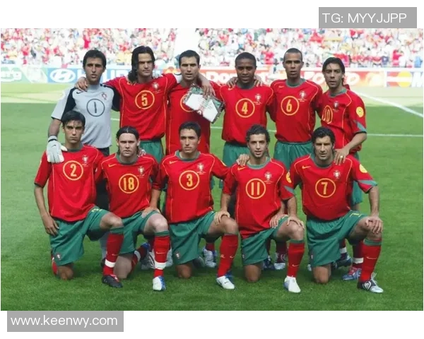 巨人足球球星传奇之路与辉煌成就全面解析 巨人足球球星传奇之路与辉煌成就全面解析